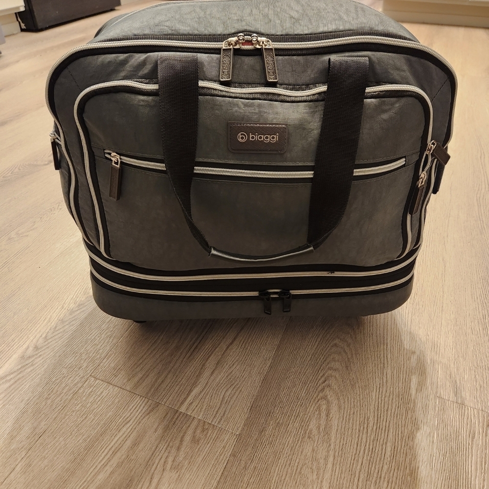 Biaggi Black Women's Travel Bag